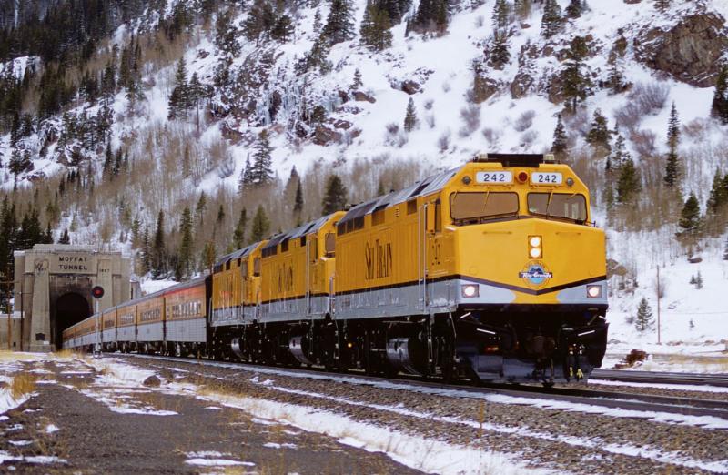 Rapido Rio Grande Ski Train