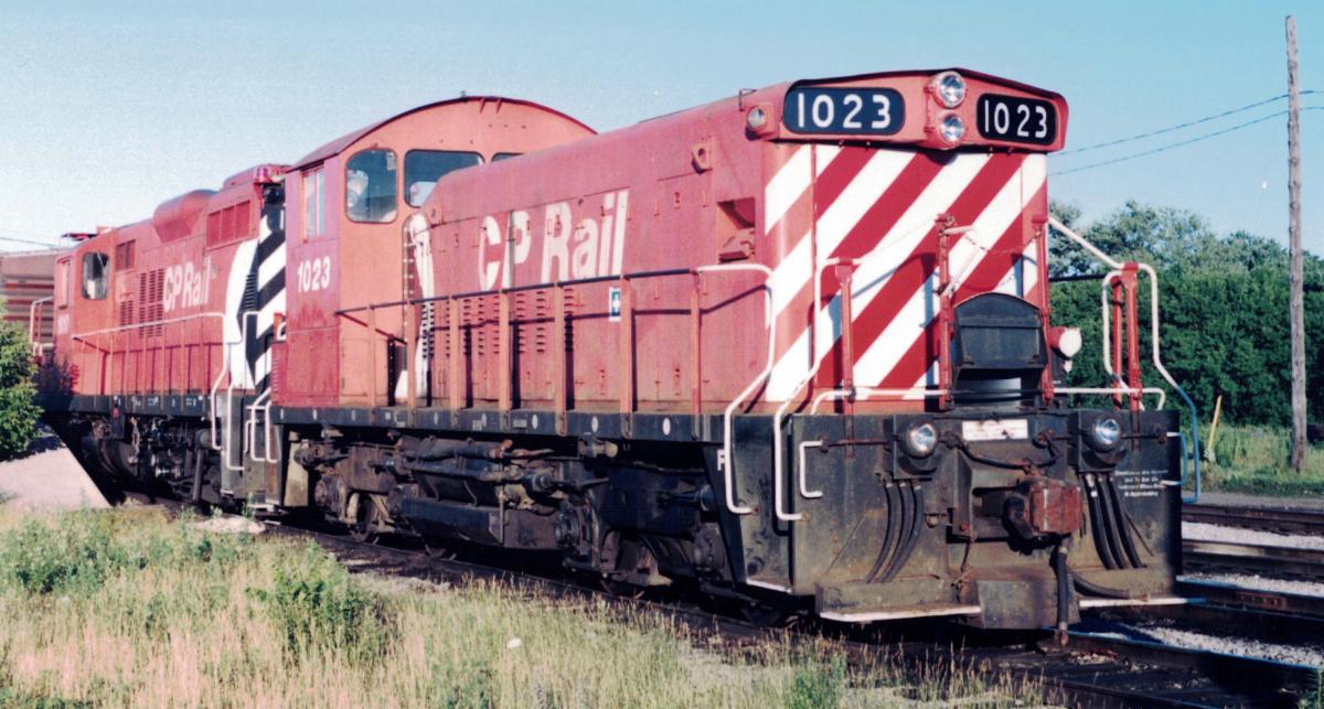Rapido GP9u