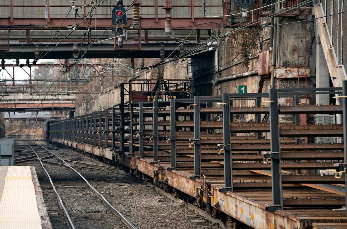 Rapido F30 Flatcar