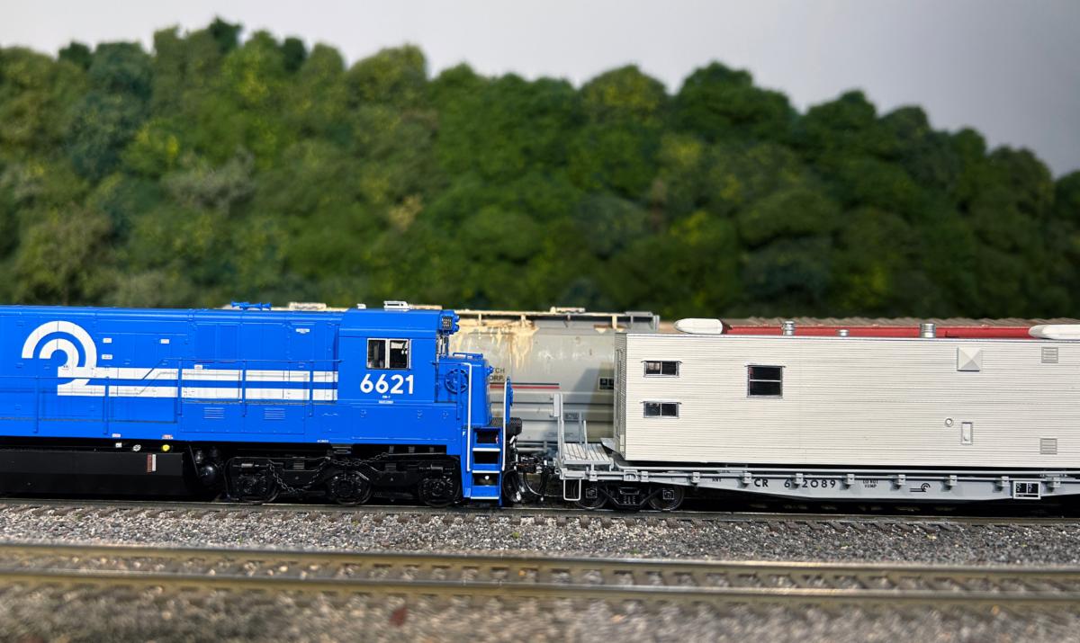 Rapido F30 Flatcar