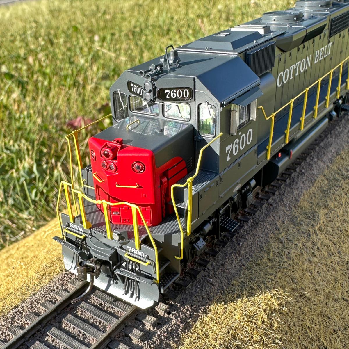Rapido GP40
