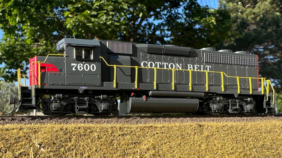 Rapido GP40