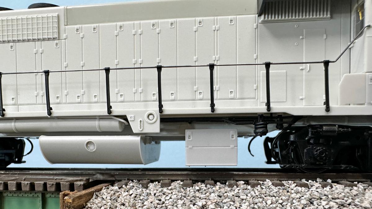 Rapido GP40TC