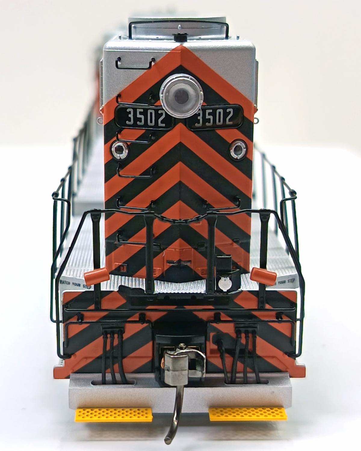 Rapido GP40