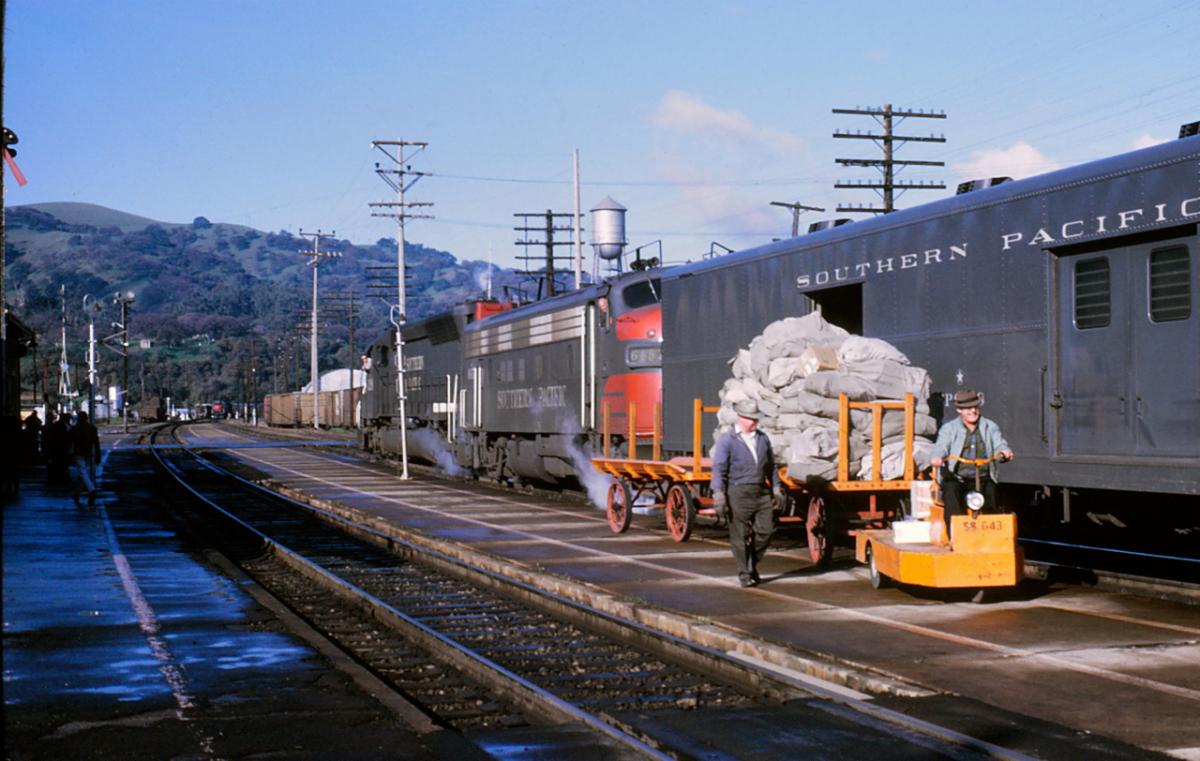 Rapido Economy Baggage Car