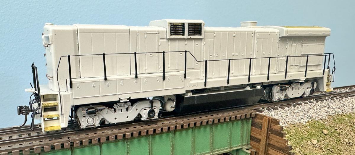 Rapido B23-7