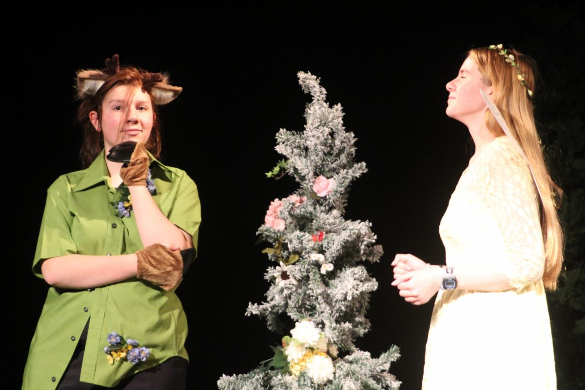 Students perform A Midsummer Nights Dream