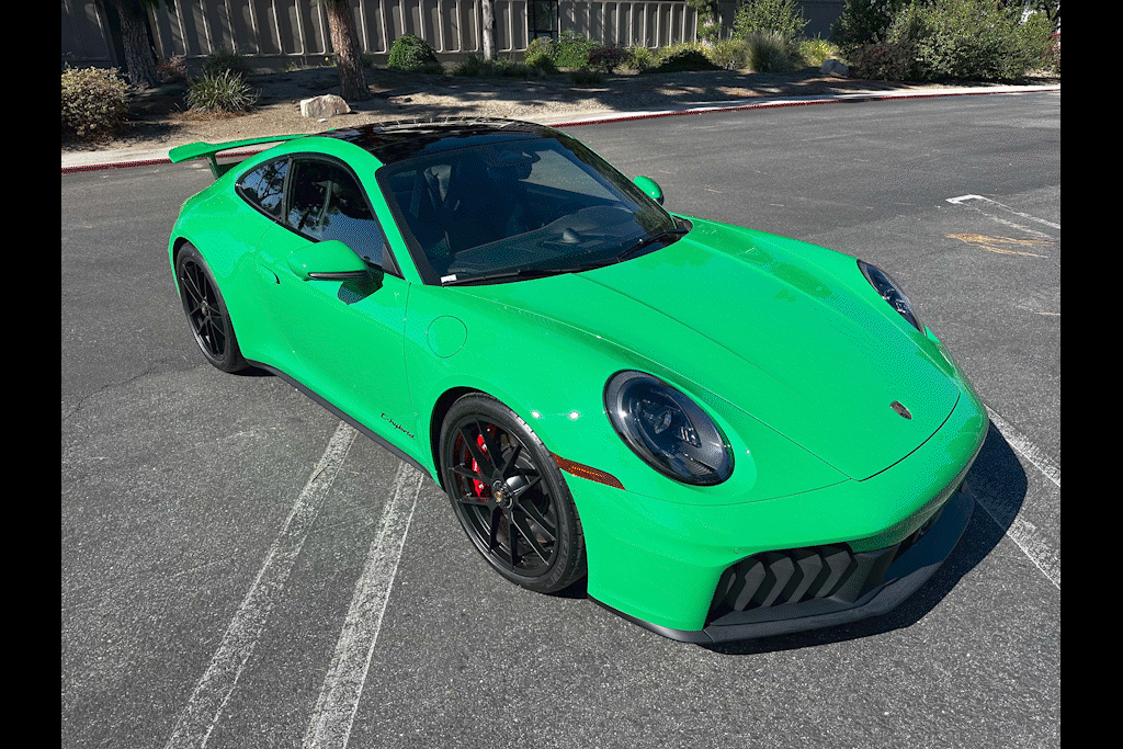 2026 Porsche 911 Carrera GTS