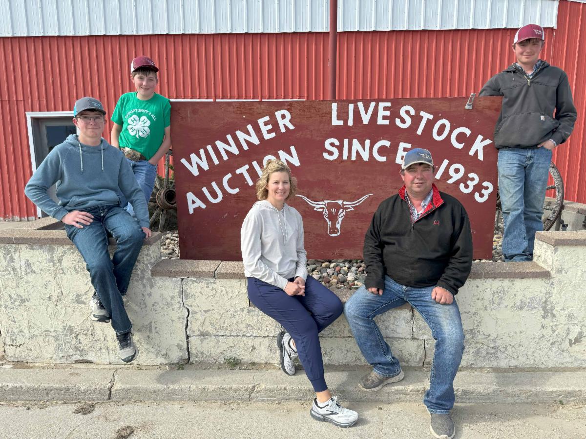 The Family Who Rodeos Together…Winner Rodeo Family Shares Their Story ...