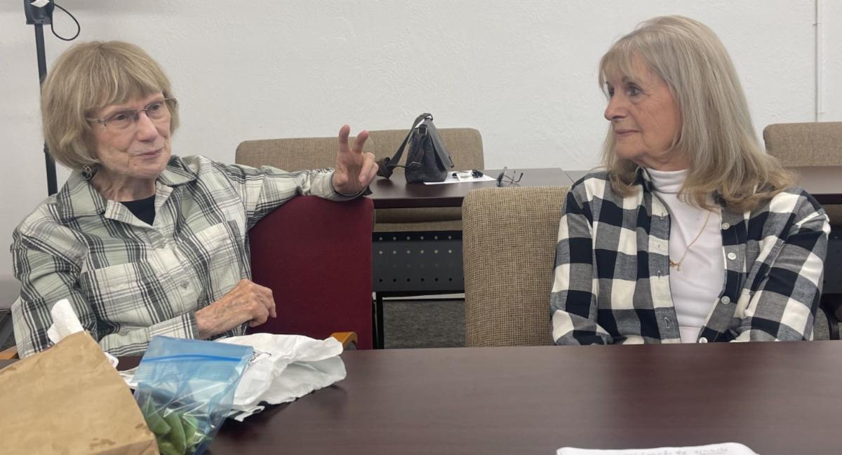 OLLI members at the Brown Bag Luncheon for New Members