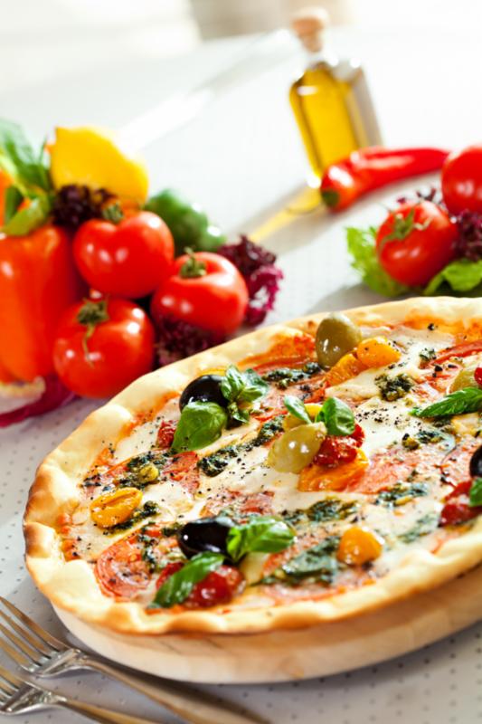 mozzarella_cheese_pizza.jpg