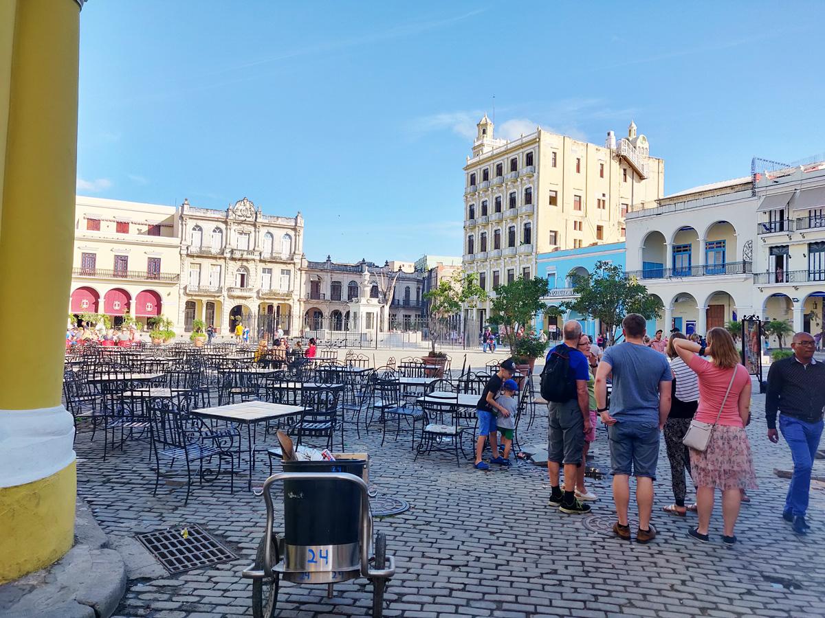 a nice plaza in Havana Viejo