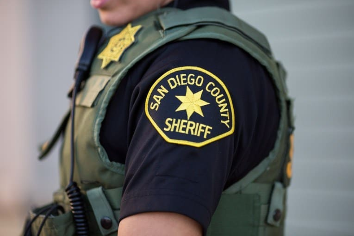 photo of a Sheriff's Deputy