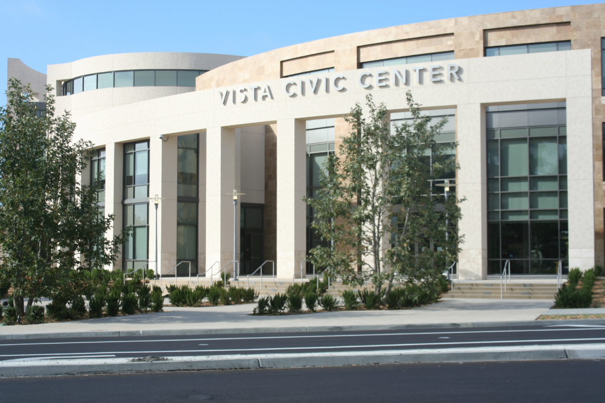 Photo of the Vista Civic Center.