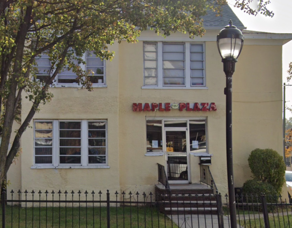 Maple Plaza in Hillside NJ