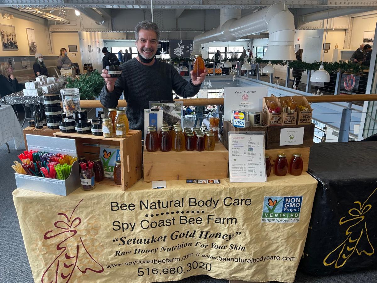 wayne at PJFarmersMarket.jpg