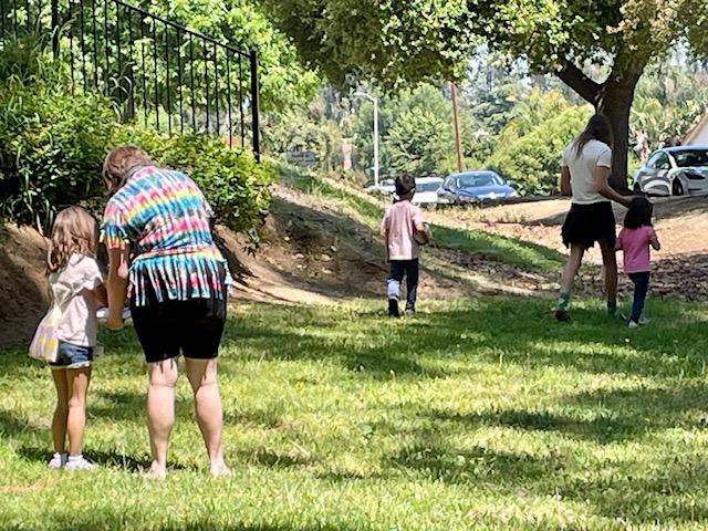outdoor sunday school class
