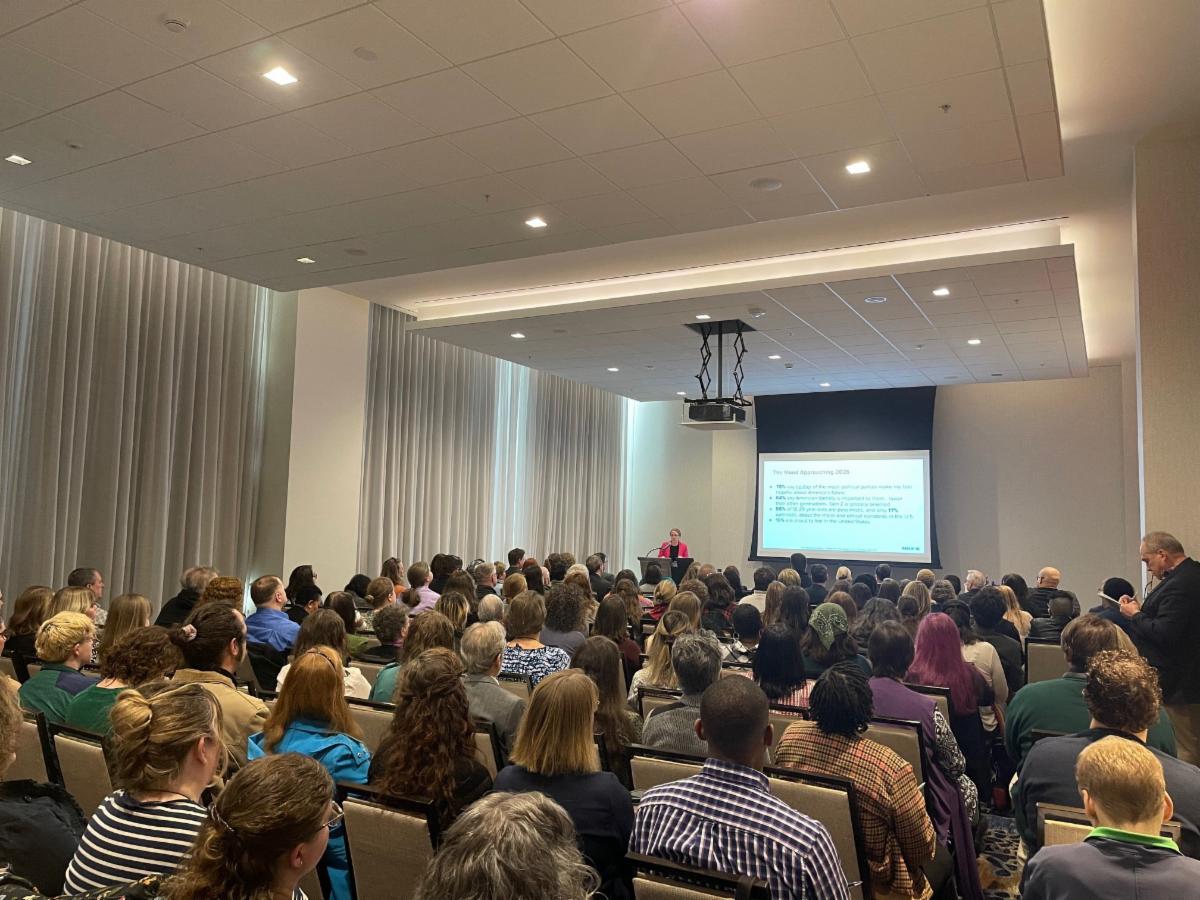 Keynote address with a full audience