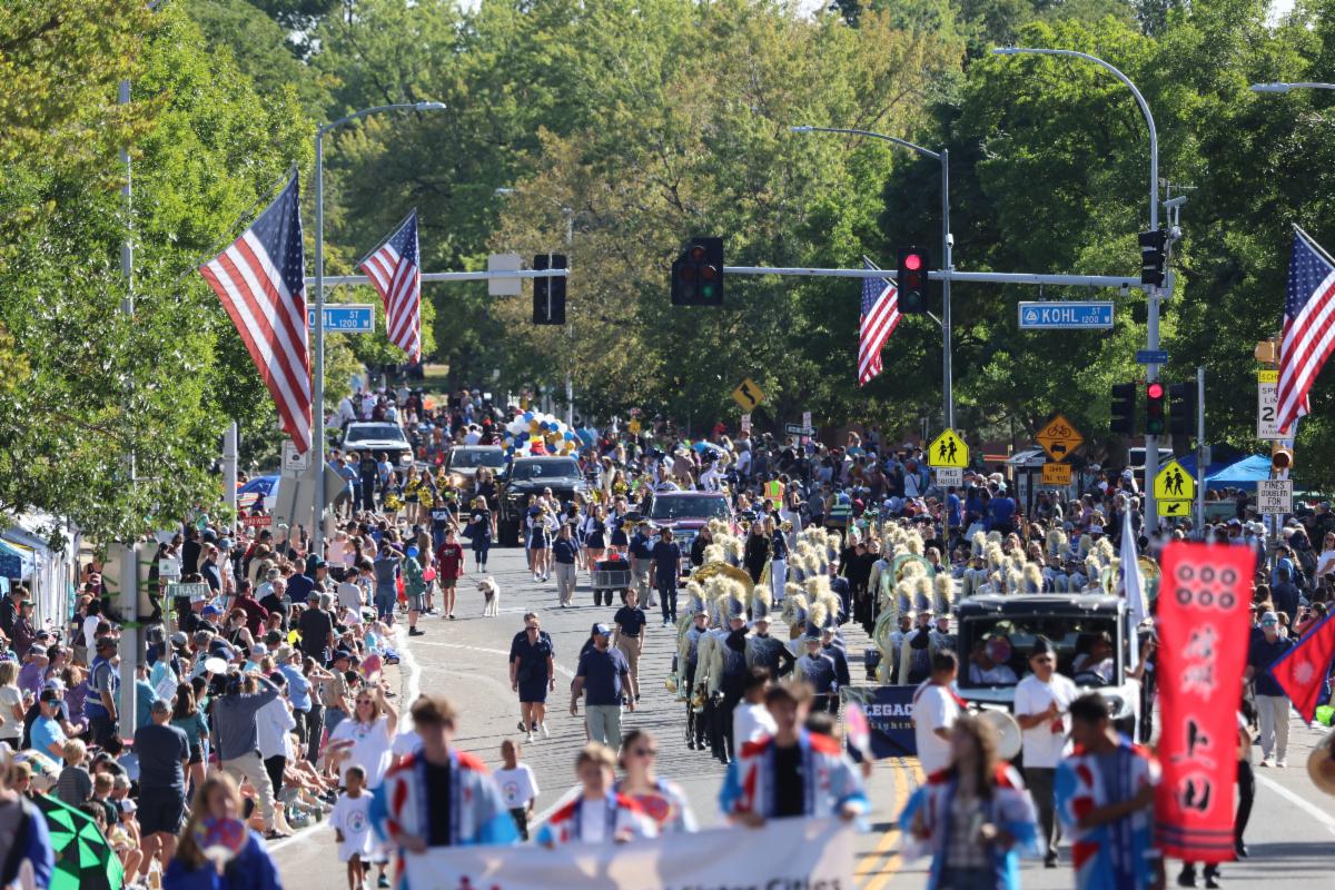 Graphic: Broomfield Days Parade