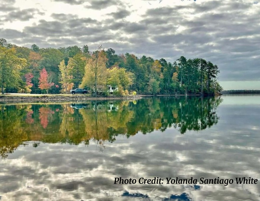 Fall_Lake_Juliette.jpg_p1.png