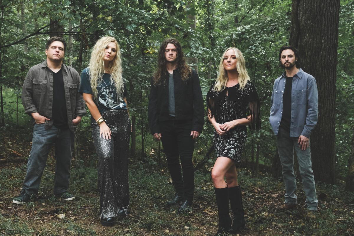 Pete Horne, Tinka Morris, Zach Dickerson, Nata Morris and Will Garrett