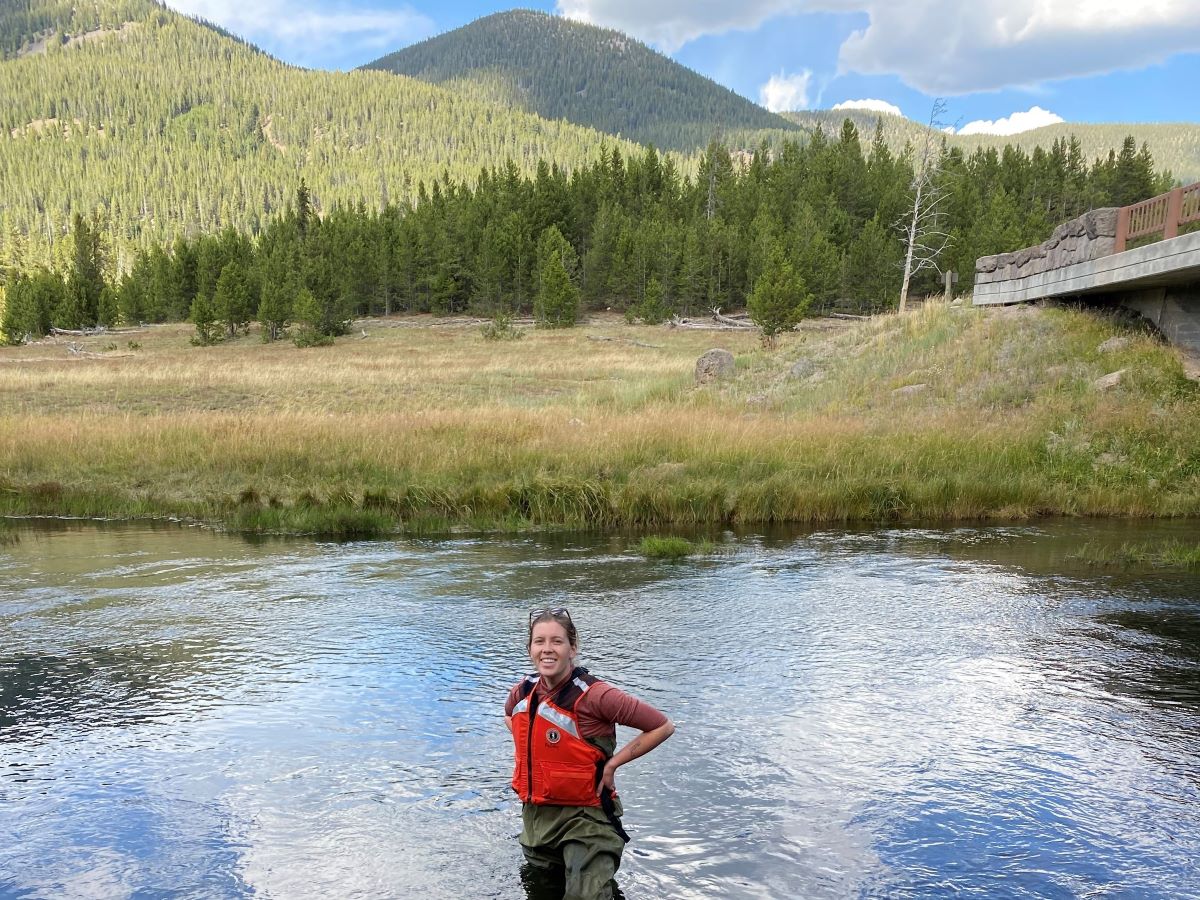 USBN USGS Intern Margery in Madison River_credit_Blaine McCleskey