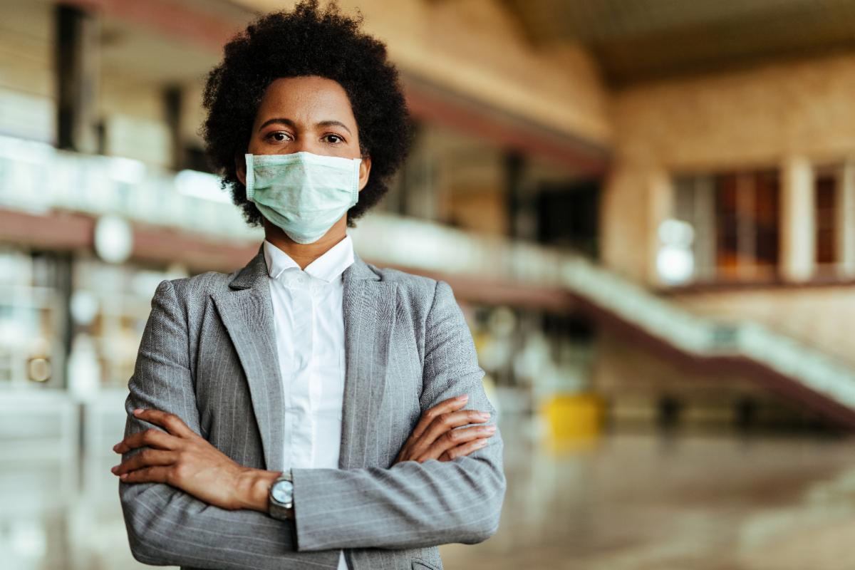 woman wearing mask