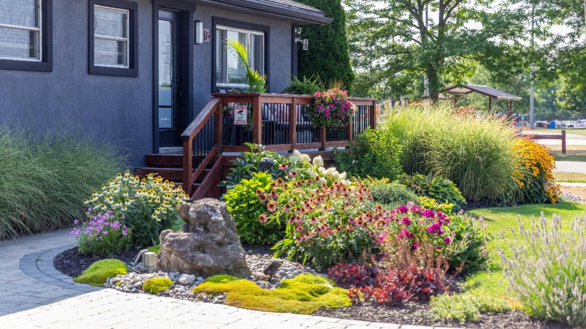 The front garden of a residence in St. Catharines.