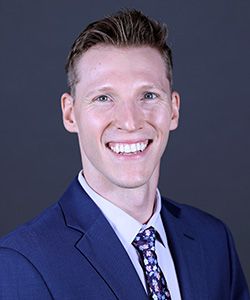 headshot of Dr. Stephen Kromka