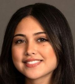 Headshot of Isabella Diaz