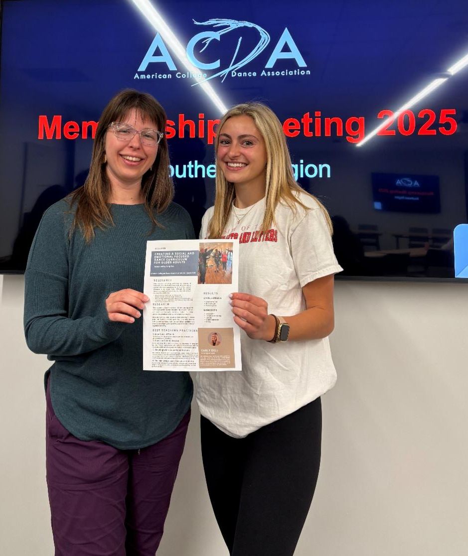 Professor Amanda Gabaldon and her student