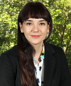 Headshot of Asli Arslanbek