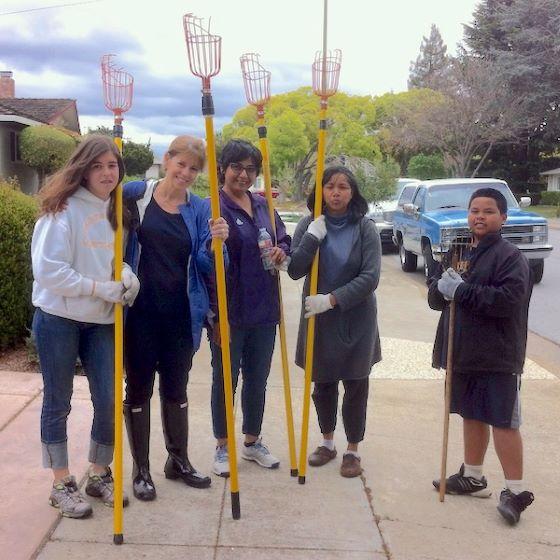 A friendly neighborhood fruit mob!