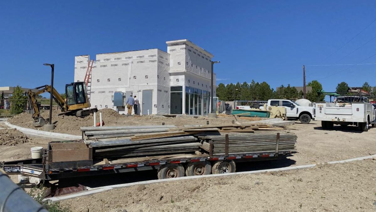 Photo of the Dunkin Donuts building being constructed.