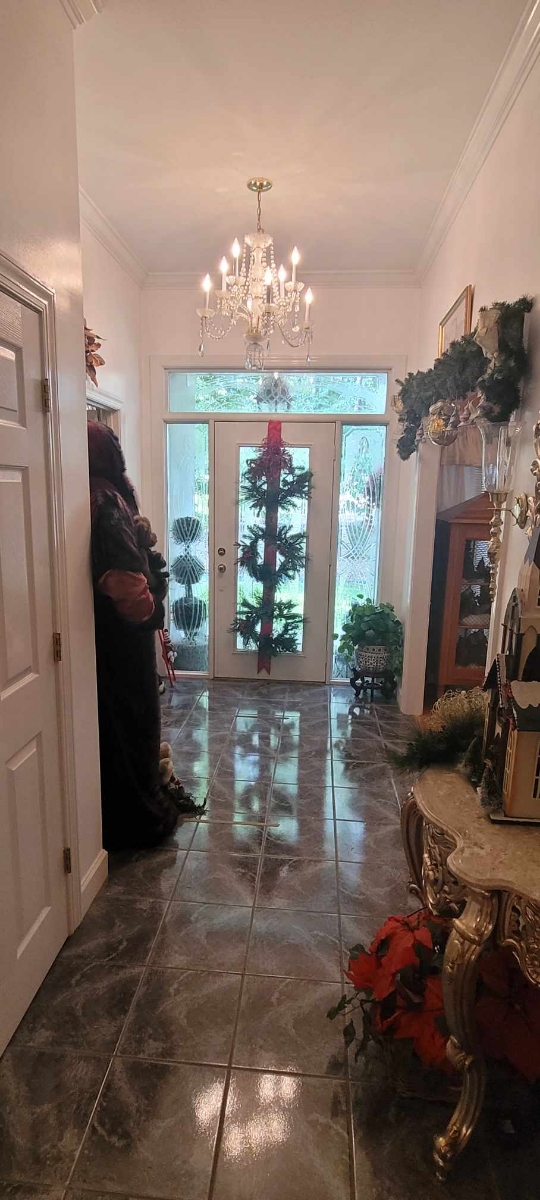 Estate Sale Guy & Dot Cowpens