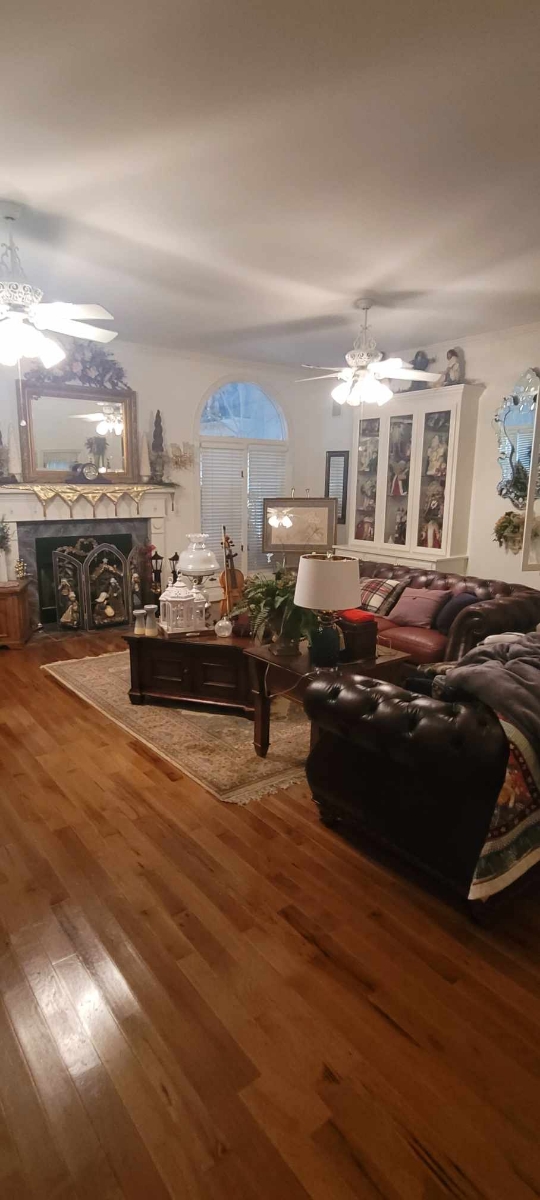 Estate Sale Guy & Dot Cowpens