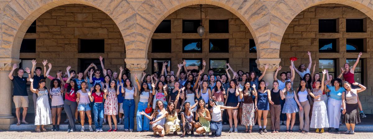 HumBio Class of 2026 Group photo 