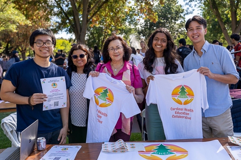 Eunice Rodriguez and students table at a CHEC recruitment event