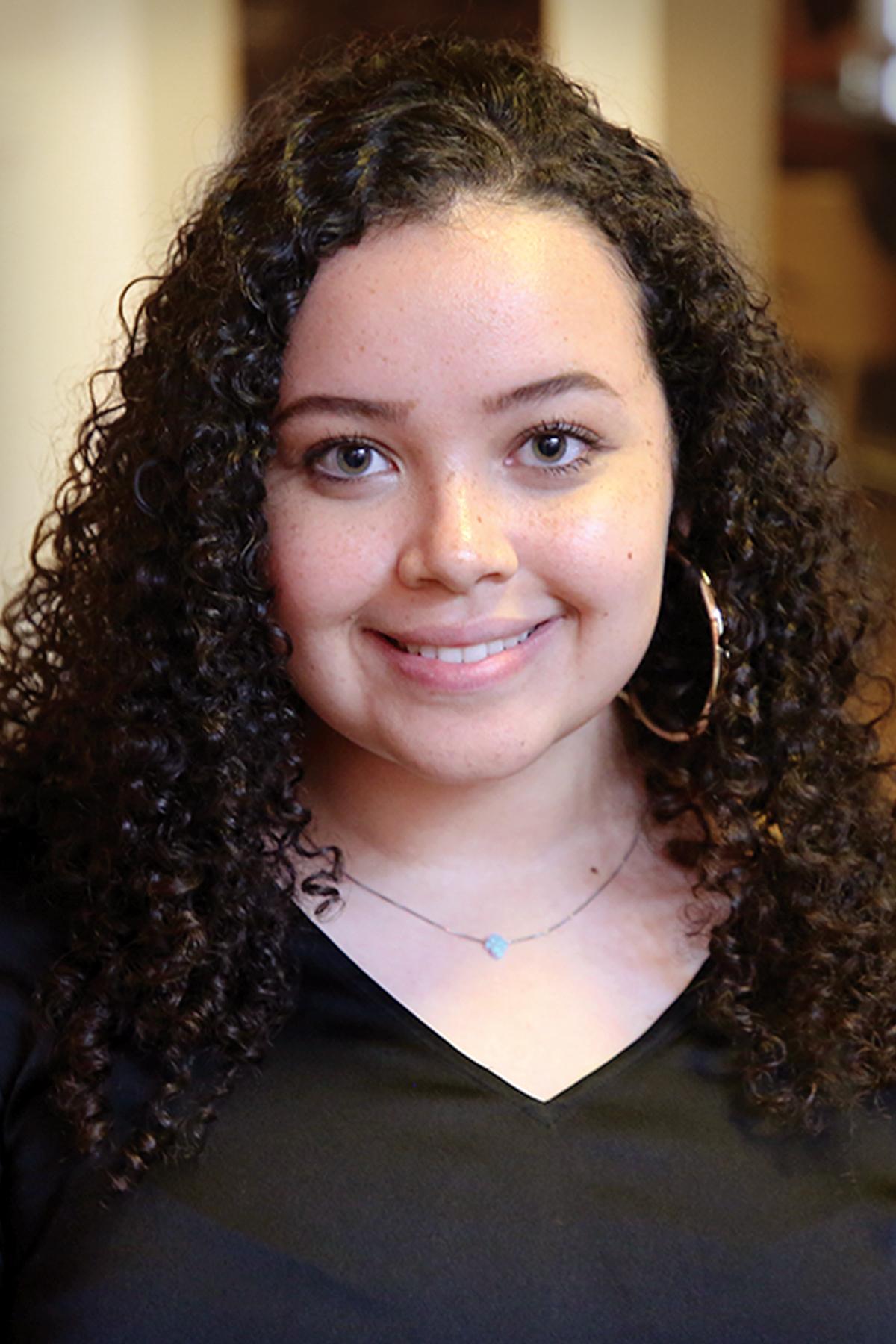 Photo of student named Hannah Hedley from Hammond School