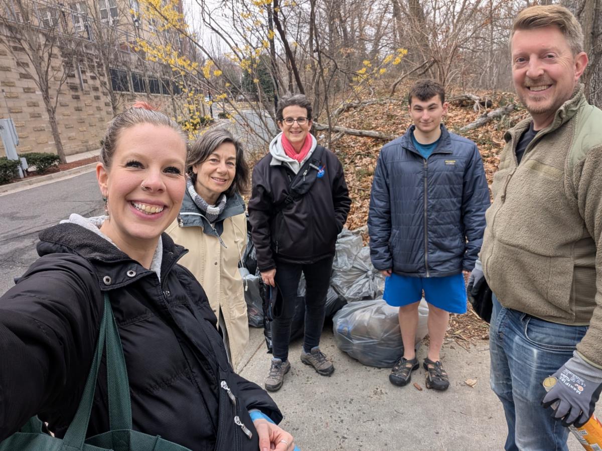 photo: Kara Simon poses with volunteers at Arlington Mill trash tally