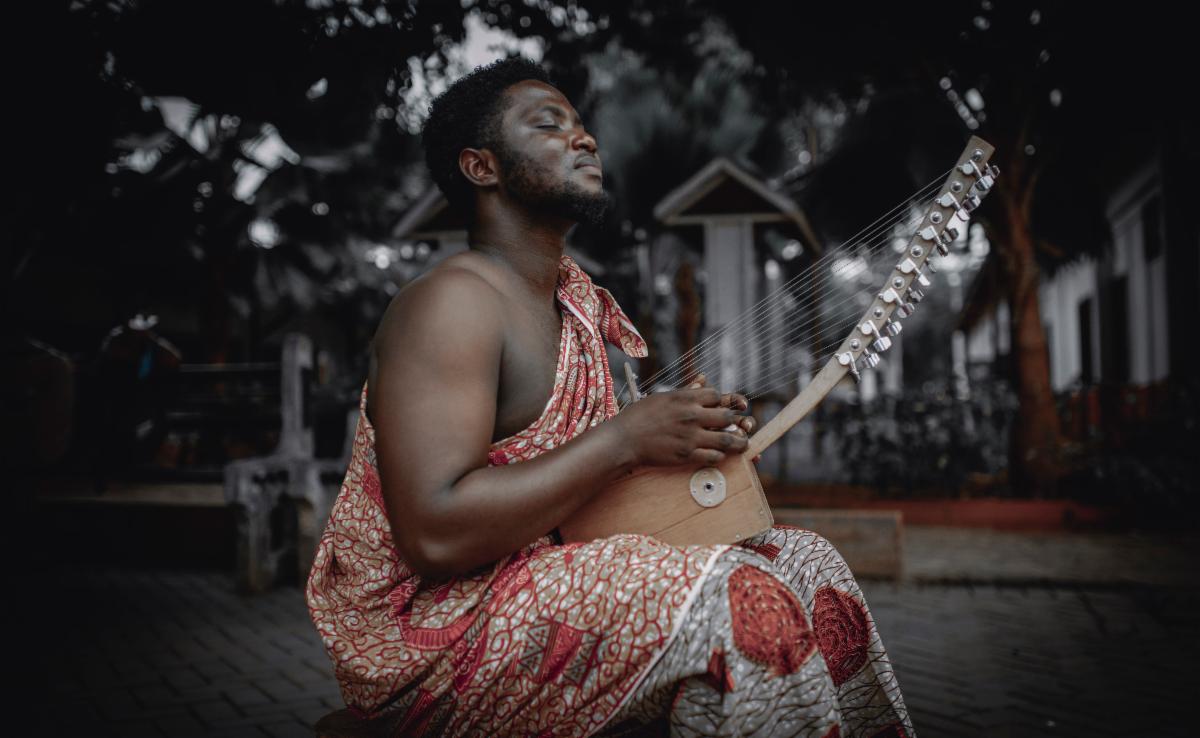 Free Online African Muiscal Performance