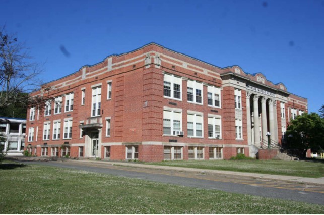 Former school building Converse facade
