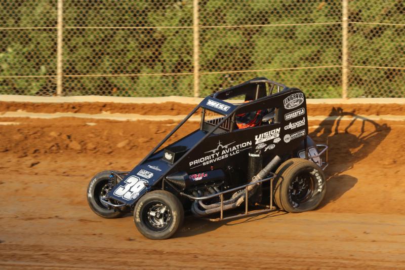 Bendre sex banked feature micro midget oval businesswoman the