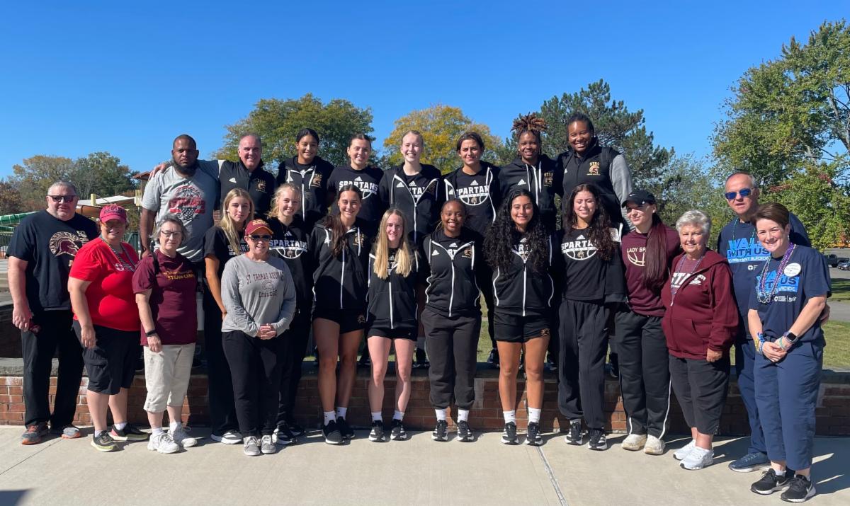 group photo of students and faculty at AFSP walk at Rockland Lake smiling