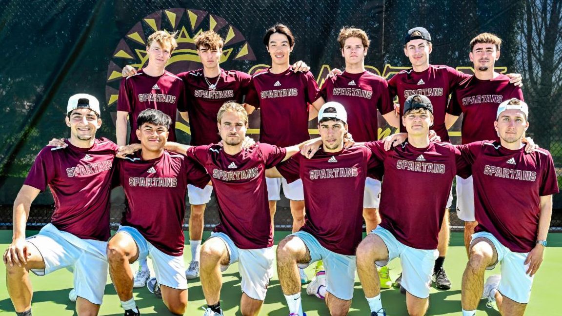 mens tennis team photo