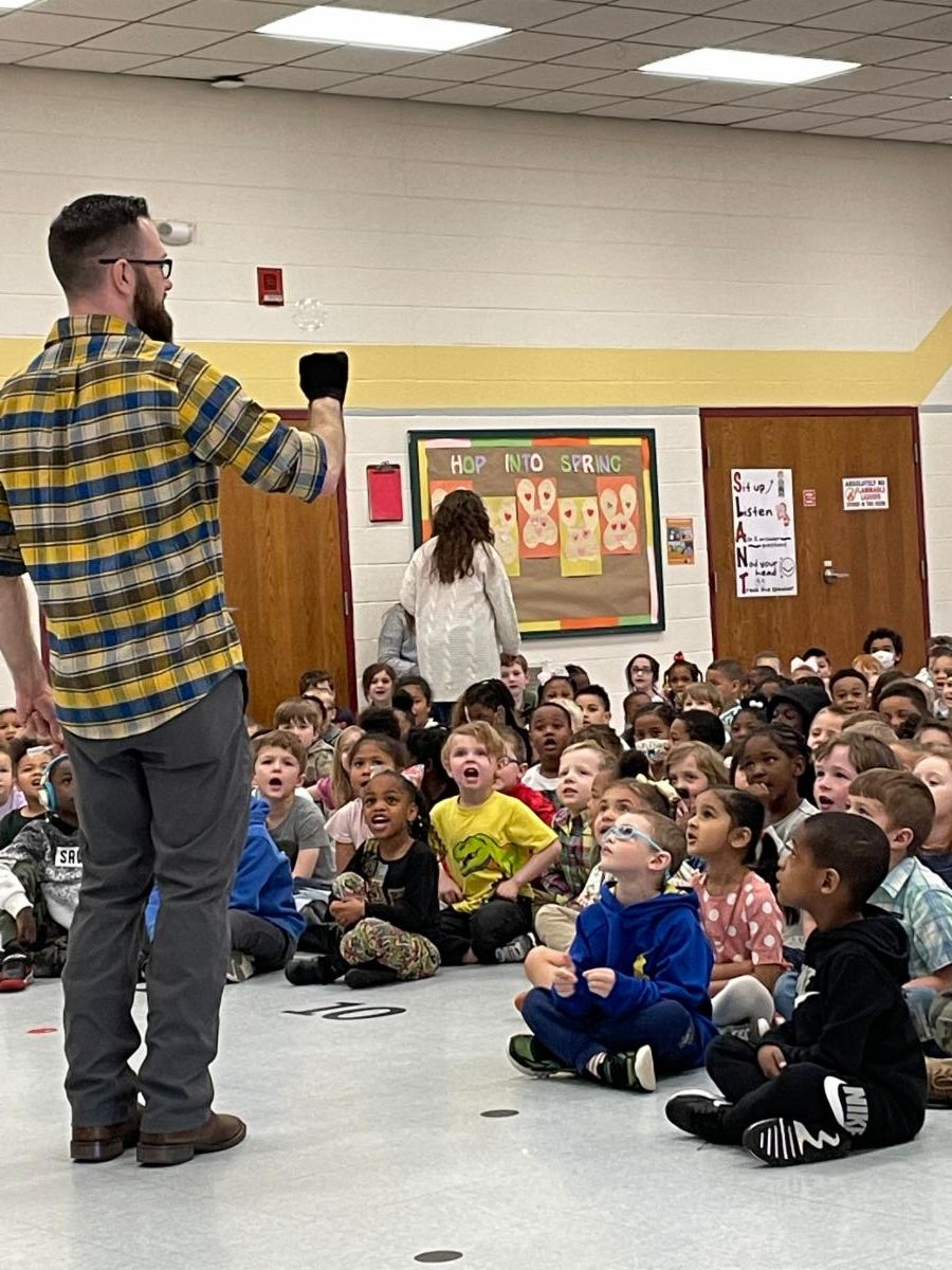 SE_Hooked on Science.jpg