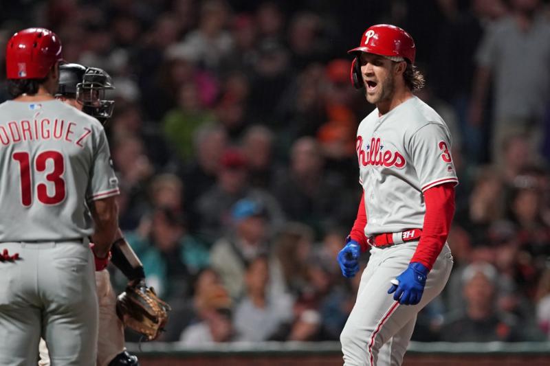 8-12-19 - Giants - Darren Yamashita