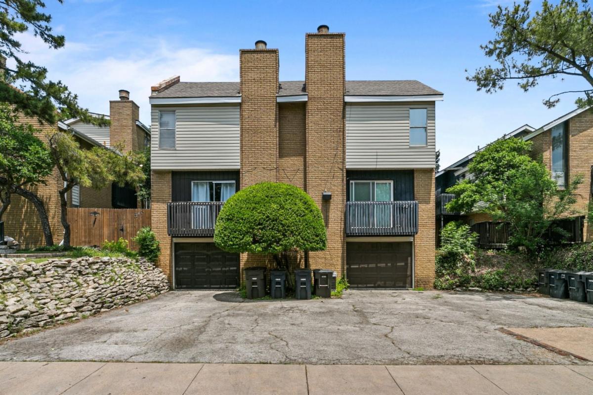 3 Duplex’s for 1.65MM in West Fort Worth 🤠