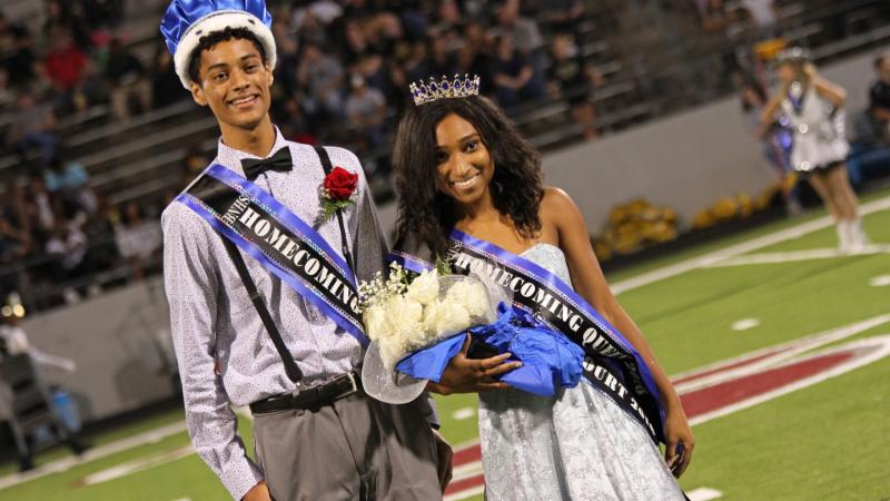 Byron Nelson homecoming king and queen_ Dallas Briscoe and Jasmyn Coffin
