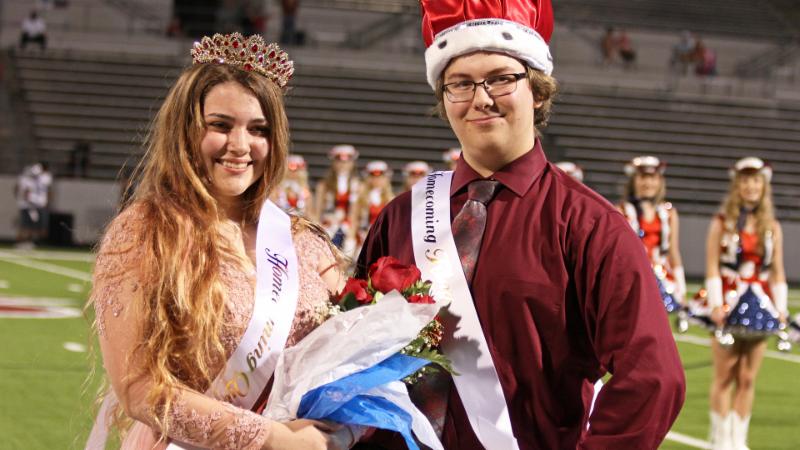 Northwest homecoming king and queen_ Jaeden Abbe and Summer Reed